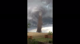Actual footage of the Three Hills, AB Lawnmower man Tornado