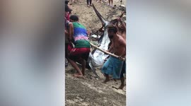 Delighted fishermen catch 15-foot marlin