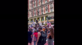 US: Hundreds Of NYC Demonstrators Protest Against COVID-19 Vaccine Mandates 4