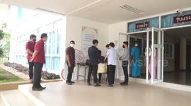 Robot nurse delivers medicine to Covid-19 patients in Thailand