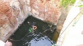 Love is Blind: Man falls into a well as he was busy speaking with his lover over phone and didn't notice the well