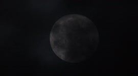 4K FULL HARVEST MOON WITH CLOUDS IN SWITZERLAND PRECISELY 01:54 LOCAL TIME