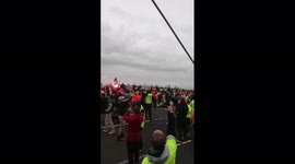 Australia: Protesters Against Construction Industry 2-Week Shutdown Block West Gate Bridge In Melbourne 4