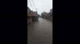 Heave rain leads to flooding in Kolkata, India
