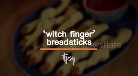 Make These Witch Finger Breadsticks With Your Kids for Halloween!