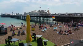 UK hottest day Brighton pier & beach