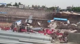 Construction site collapse in southern China