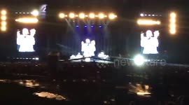 Dave Grohl of Foo Fighters has his doctor sing Seven Nation Army at Fenway