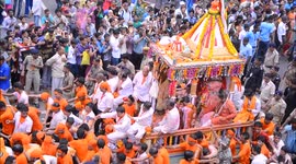 Thousands attend Rath Yatra in Gujarat, India