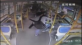 Bus passengers stop 'phone thief' escaping through window in China