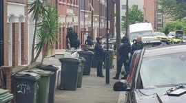 Counter-terror officers deployed in Camberwell after man 'barricades himself in home'