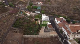 Drone footage - La Palma Volcano 20/09/2021. Looking at the colada from the town.