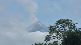 Volcán de fuego estuvo en actividad eruptiva este día
