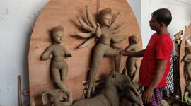 The Artist has final touch by soil to present Maa Durga in India