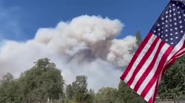 US: Fast-Growing Fawn Fire Prompts Evacuations In Northern California 7