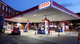 Esso petrol station at Tesco in London runs out of fuel on Saturday evening as panic buying continues