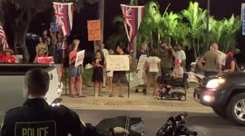 Hundreds of anti-vaccine protesters block roads in Hawaii asking to end mandate