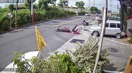 BRUTAL ACCIDENT: High-speed moped crash at Intersection In Taiwan (Happy End)