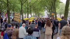 Netherlands: Hundreds Protest Against Mandatory Coronavirus Access Pass In The Hague