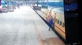 Man gets dragged along moving train, rescued in central India