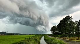 AMAZING SHELF CLOUD STORM CHASING IN ITALY FOLLOWING A SEVERE THUNDERSTORM