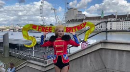 Britney Spears fans stage London demo as ruling is expected in consevatorship case