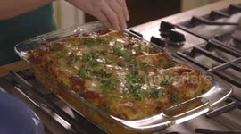 Lasagna roll-up are the perfect meal to make with kids