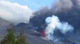 Spain: Volcanic Eruption Continues In La Palma 3