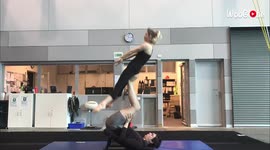 'Aspiring circus artists leave everyone stunned with SPLASHING double act'