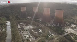 'Jaw-dropping aerial view of colossal cooling towers being demolished in Ironbridge (December 6, 2019)'