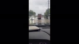 US: Heavy Rain Cause Flash Flooding In Parts Of Eastern Texas