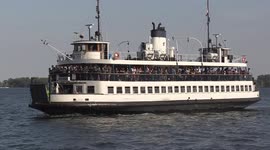 Spectacular warm autumn day in Toronto brings out hundreds of tourists and boats to the waterfront as the pandemic delta variant is held at bay by more and more people wearing masks and being fully vaccinated