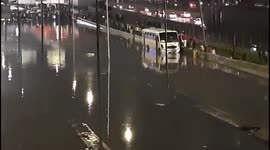 Mexico: Heavy Rain Causes Flooding In Parts Of Mexico City