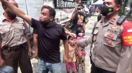 Pakistani Asylum Seeker Disbanded by Police in Central Jakarta