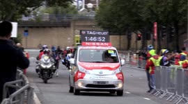 A Group Of Female Athletes Seen Leading The London Virgin Marathon 2021