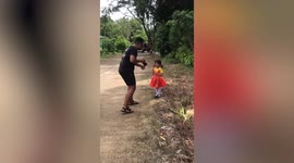 Little girl dresses up as Squid Game character for photoshoot in the Philippines