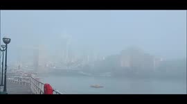 Watch as fog rolls up the Thames as more typically autumn weather hits London