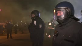 Clashes between protesters and police during pro-squat demonstration in Berlin