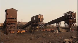 'Blackout crisis' in India as coal demand rises and states face possible power cuts