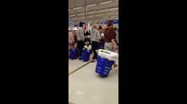 Australia: Shoppers Flock To Stores As Lockdown Ends In New South Wales
