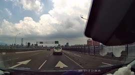 DRIVING FAIL: Bad Driver Drives Into Curb When Taking the Exit of a Highway (Dashcam Video)