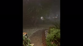 Destructive hail bombards Oklahoma, US