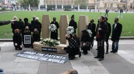 A funeral procession protest the UK government’s endangering lives and prolonging the #COVID pandemic