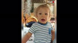 Toddler tries jalapeno for the first time and instantly regrets it