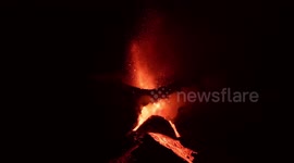 Watch this spectacular HD footage of La Palma's erupting volcano