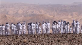 US-based photographer uses nude models to raise awareness about Dead Sea's decline in Israel