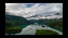 Stunning autumn scenes in the Cascade mountains at Diablo Lake in Washington State