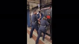NYPD forcefully removes subway passenger after being told to wear mask
