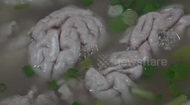 Halloween lunch anyone? Pig brain soup is a hit at this Bangkok food stall
