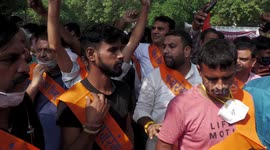 Hindu Groups Protest Outside Bangladesh Embassy In Delhi,Condemning the Violence against Hindus in Bangladesh
